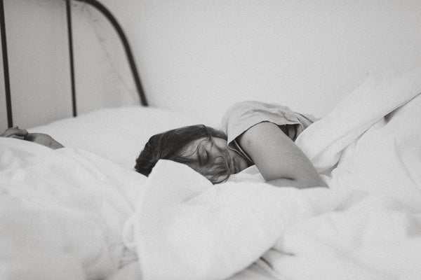 4 Great Ways to Fall Asleep Naturally